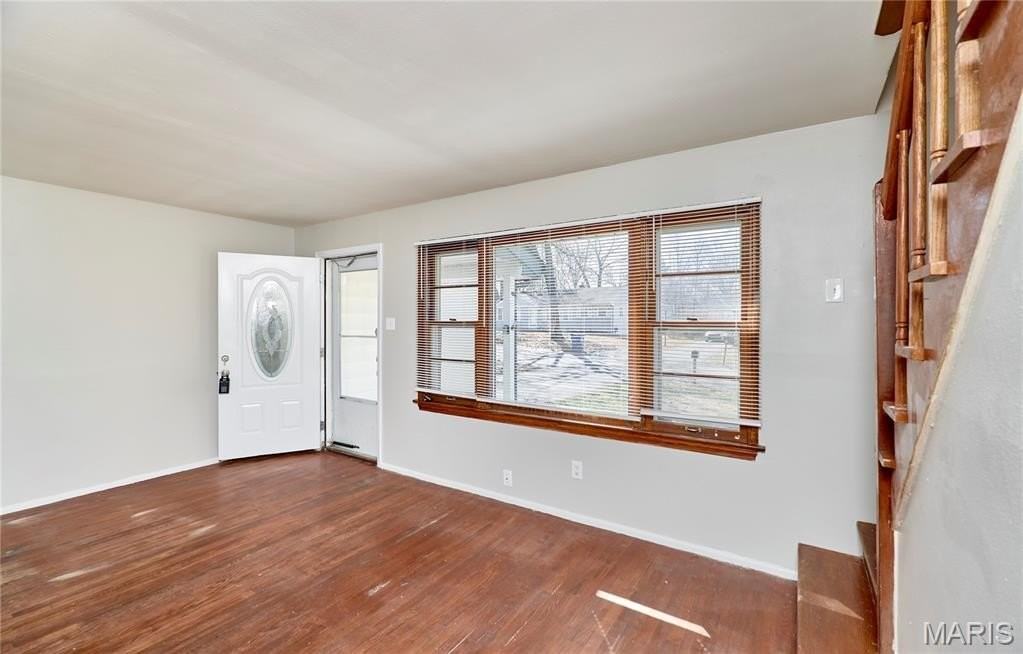 1209 Redman Blvd - Photo 4 of 26