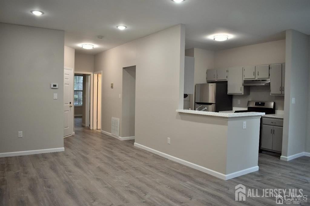 3181 Cypress Ct - Photo 2 of 16