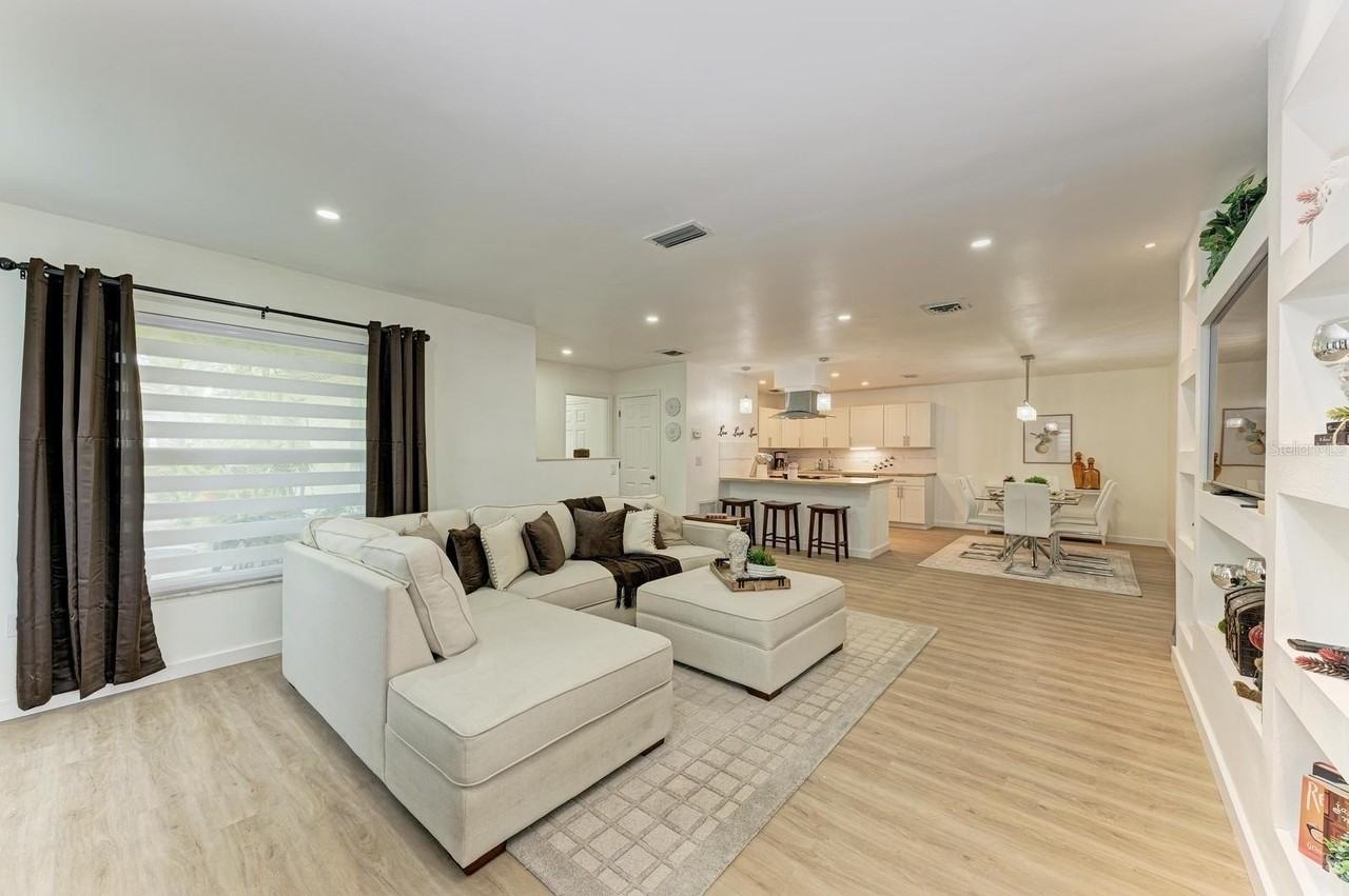 3316 Vivienda Blvd - Photo 5 of 23