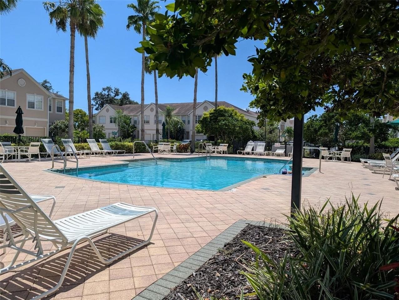 4004 Crabtree Ave - Photo 2 of 10