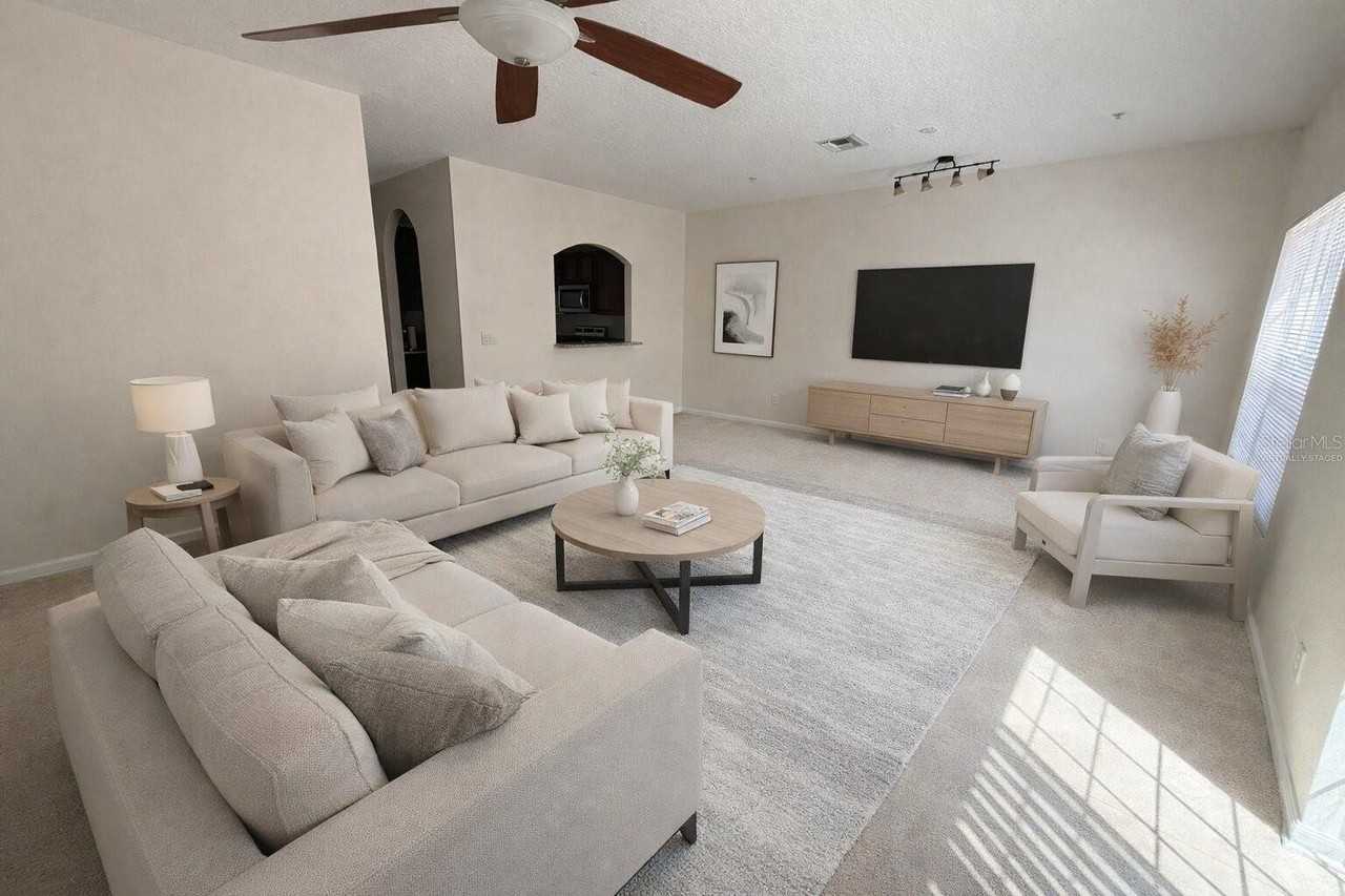 8911 Silk Bay Pl - Photo 3 of 15