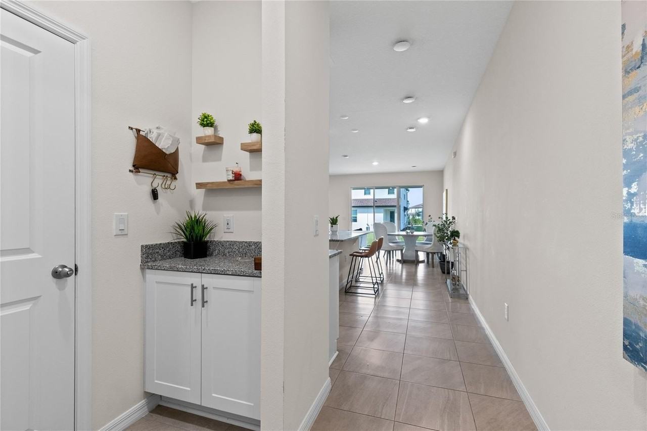 4562 Small Creek Rd - Photo 2 of 28