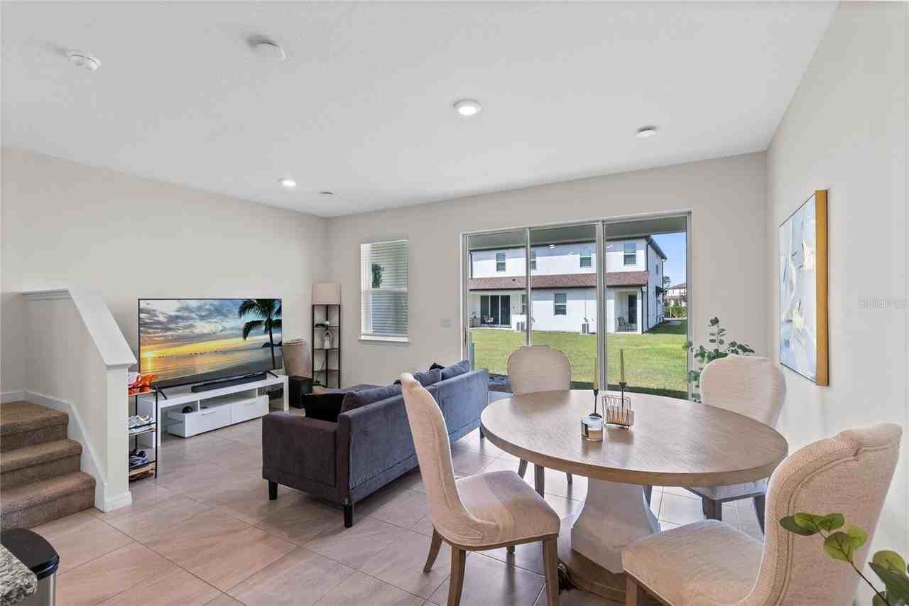 4562 Small Creek Rd - Photo 7 of 28