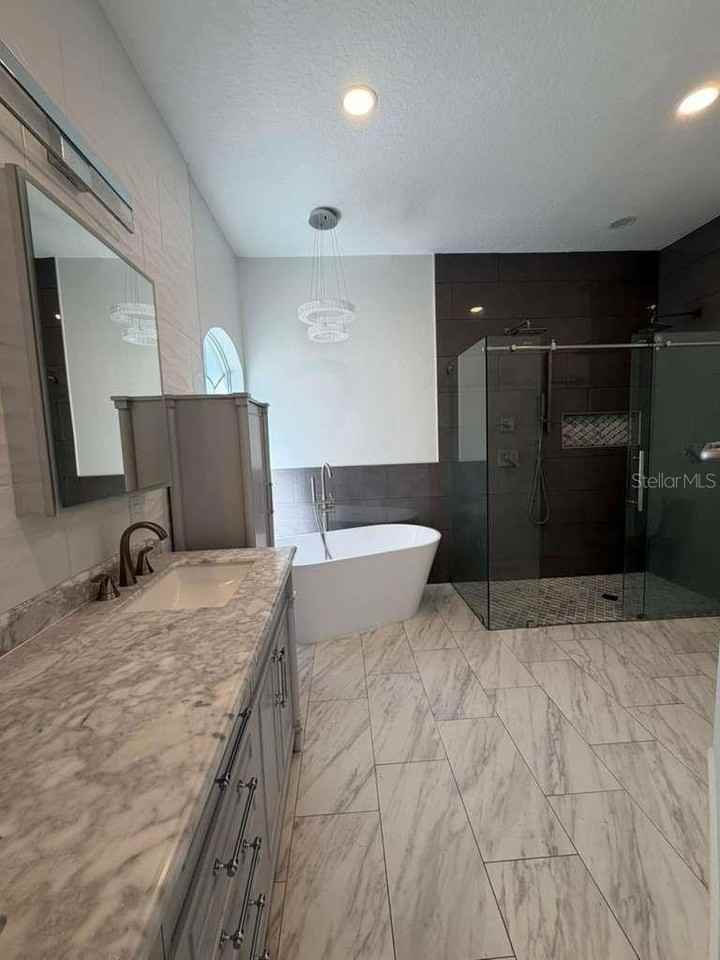 1549 Antigua Bay Dr - Photo 5 of 17