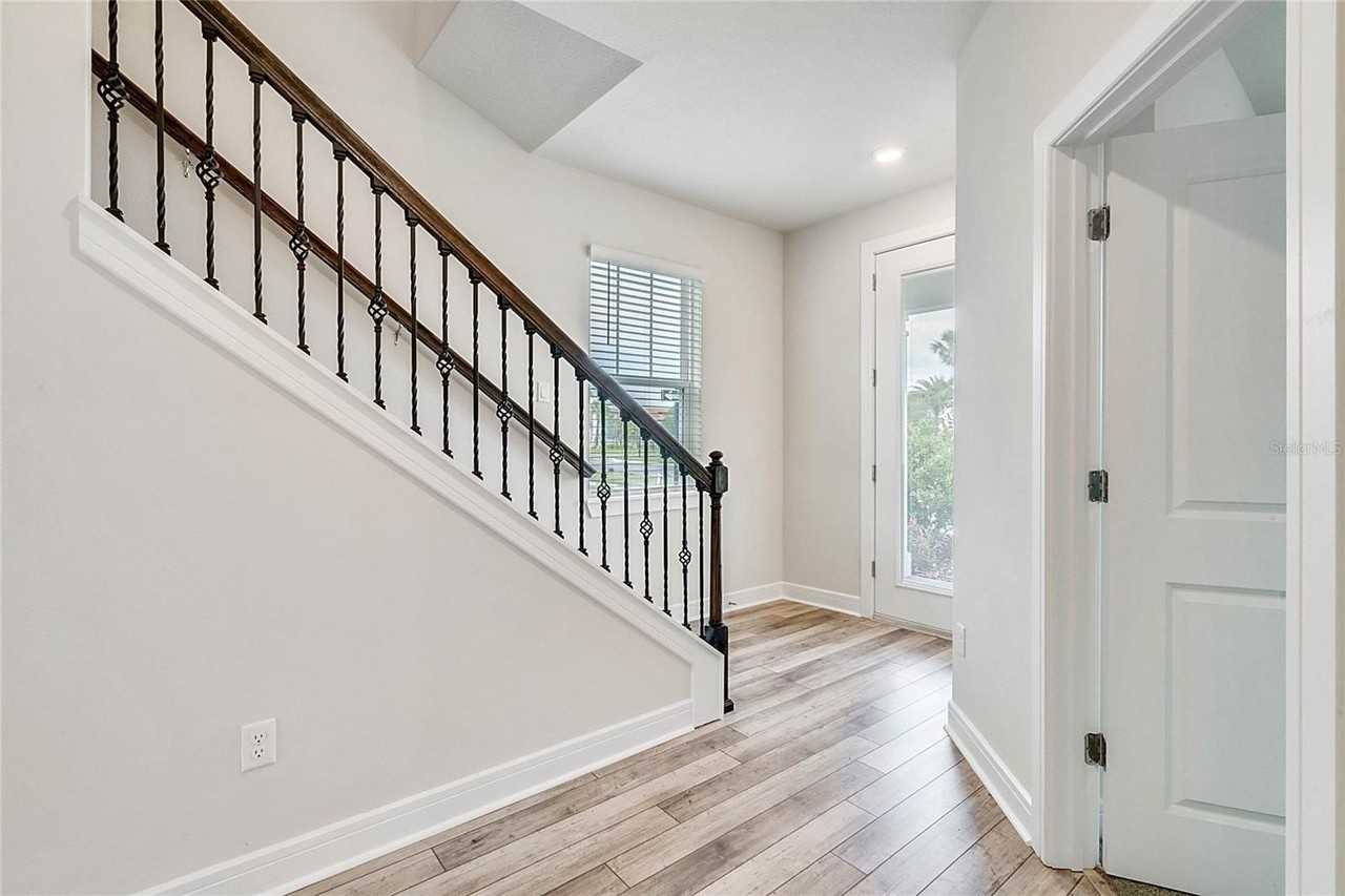 14508 Orchid Island Dr - Photo 3 of 26