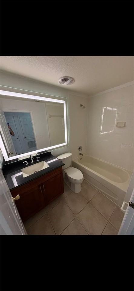 627 Bluebill Ct - Photo 6 of 10