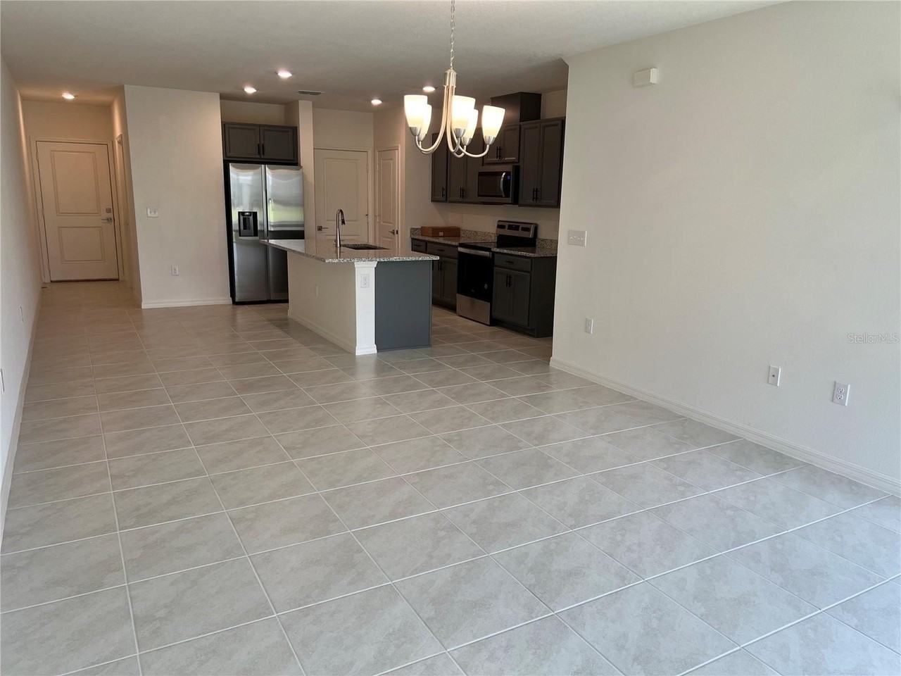 1595 Mirabella Cir - Photo 6 of 22