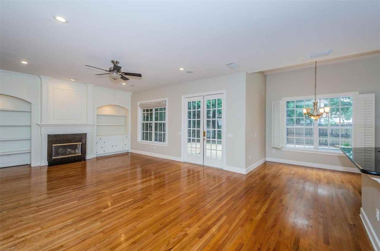 3410 W Bay Villa Ave - Photo 6 of 34