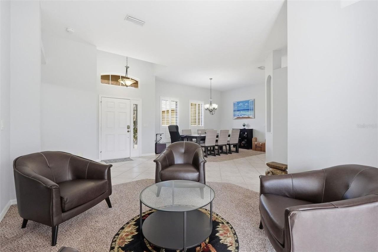 12329 Creek Edge Dr - Photo 7 of 50