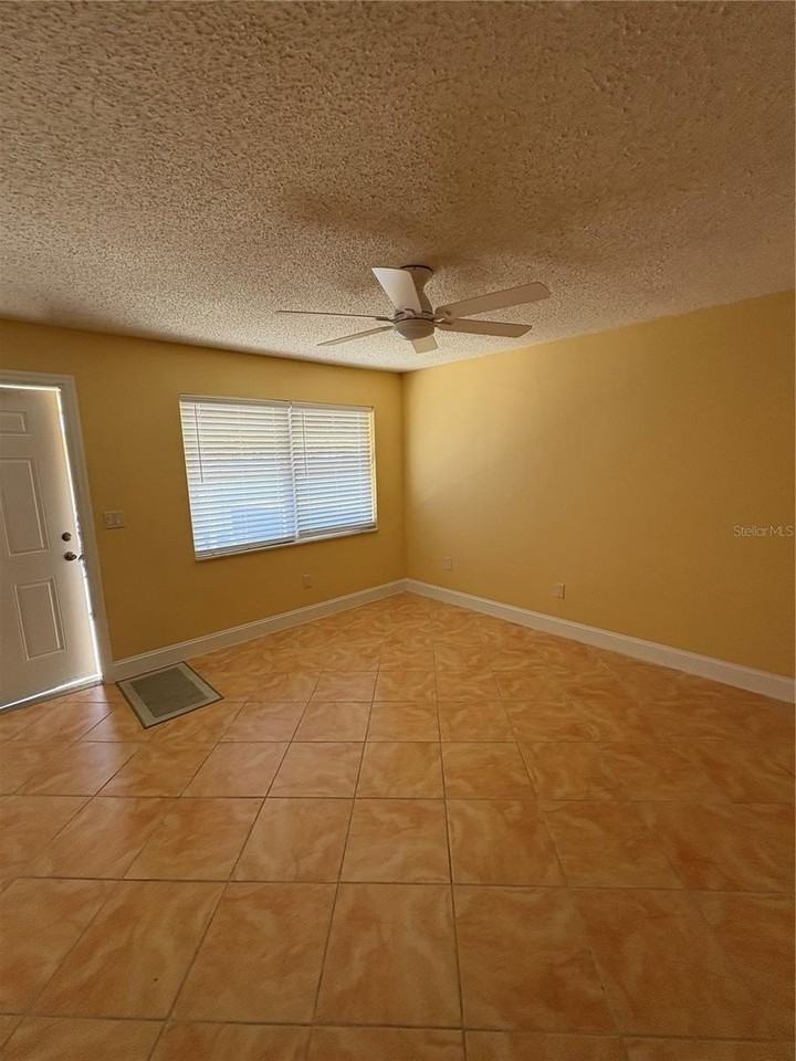 929 Gulf Blvd #55 - Photo 2 of 39