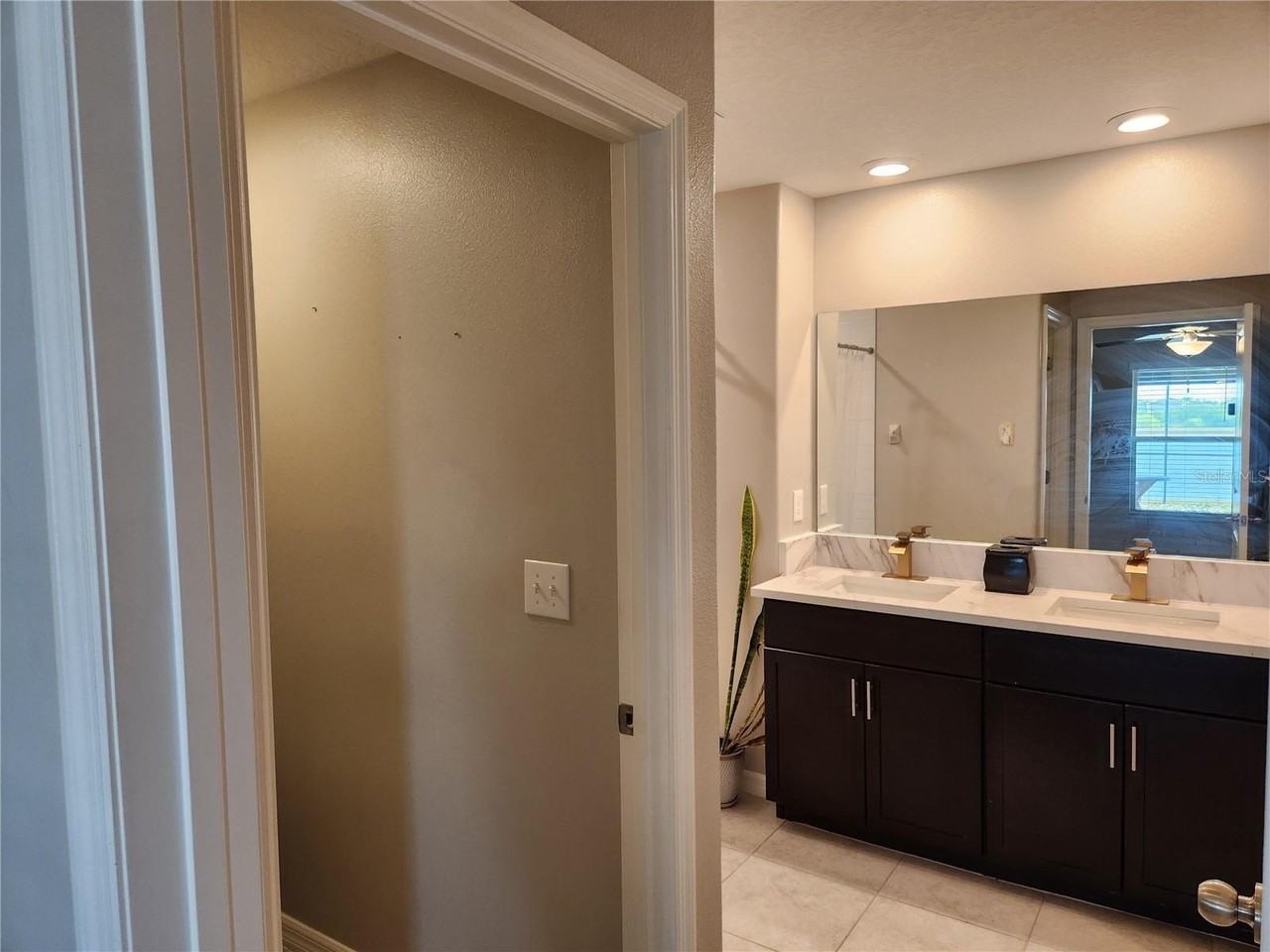 872 Olive Conch St - Photo 7 of 20