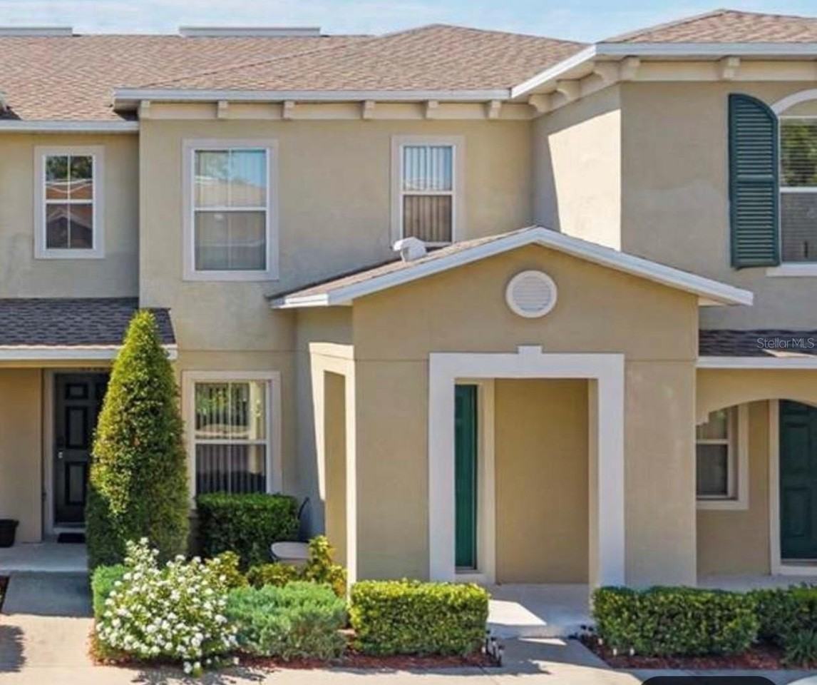 8112 Silent Creek Dr