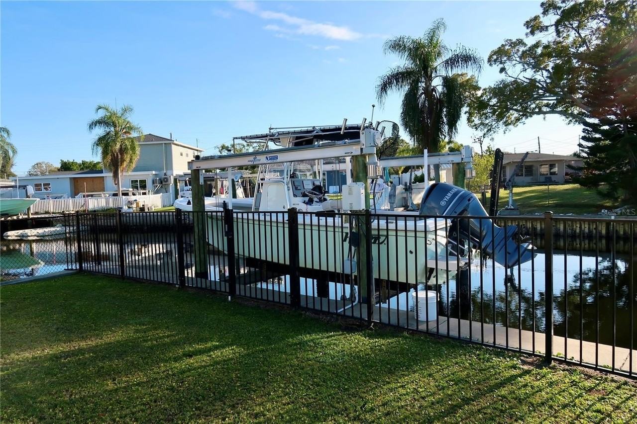 9484 Treasure Ln Ne - Photo 7 of 31