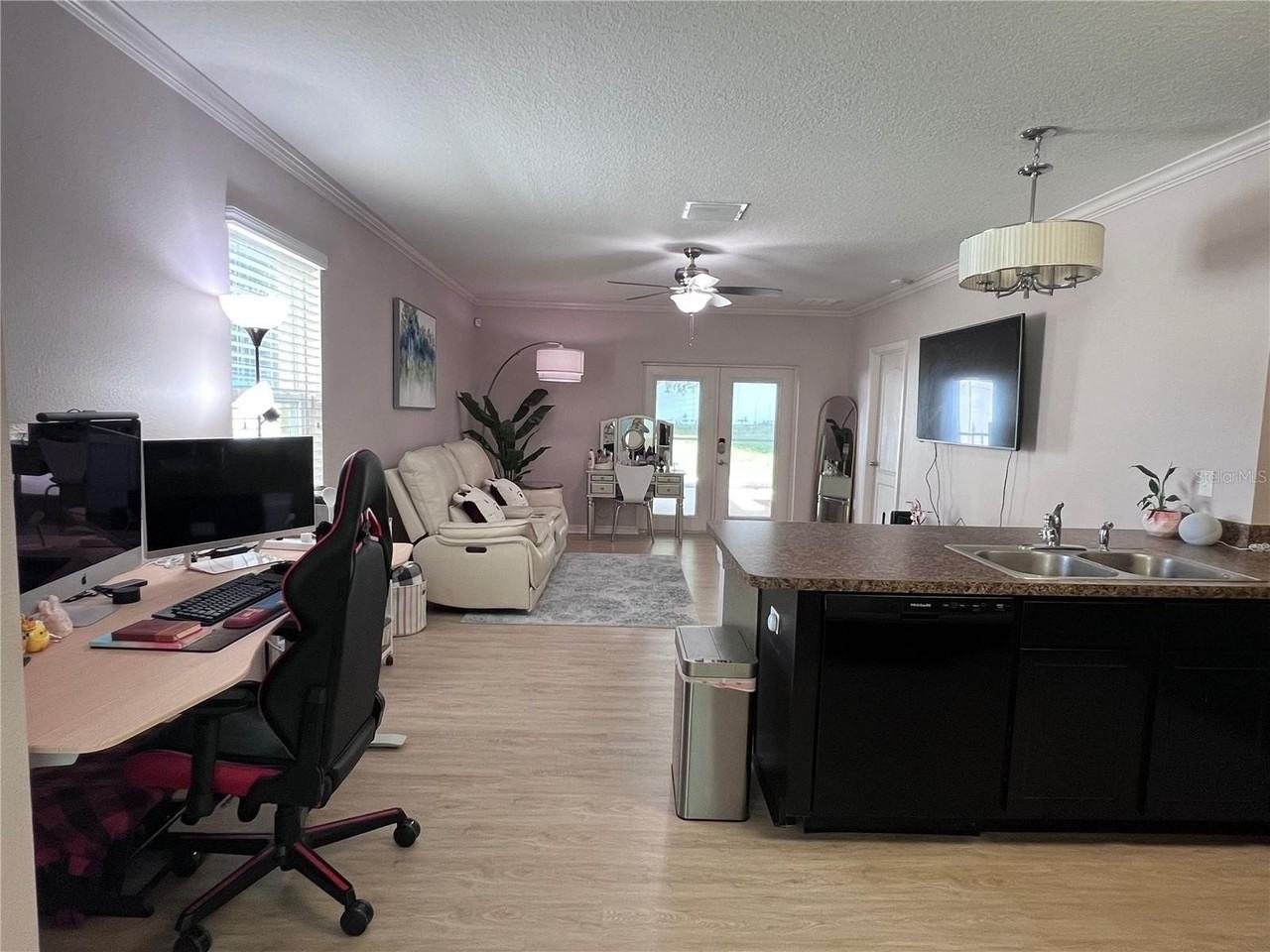 10120 Hawk Storm Ave - Photo 7 of 36