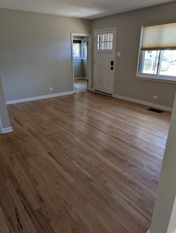 1657 Moline St #1 - Photo 2 of 17