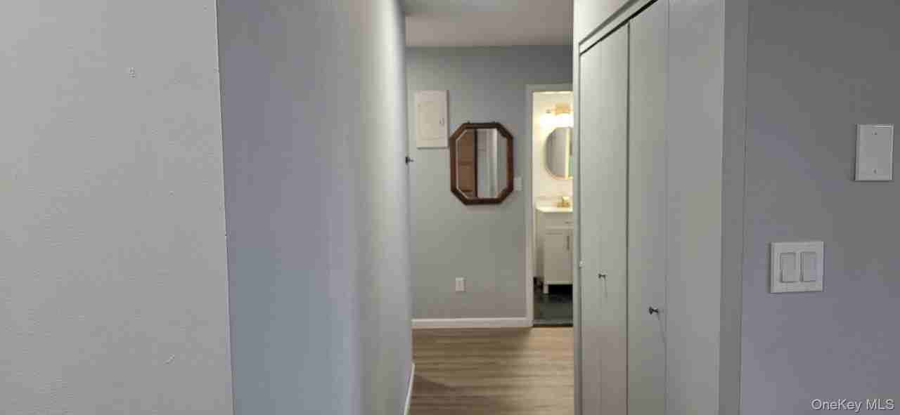 3240 Netherland Ave Apt 5b - Photo 6 of 25