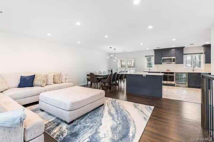 9 E Stemmer Ln - Photo 5 of 37