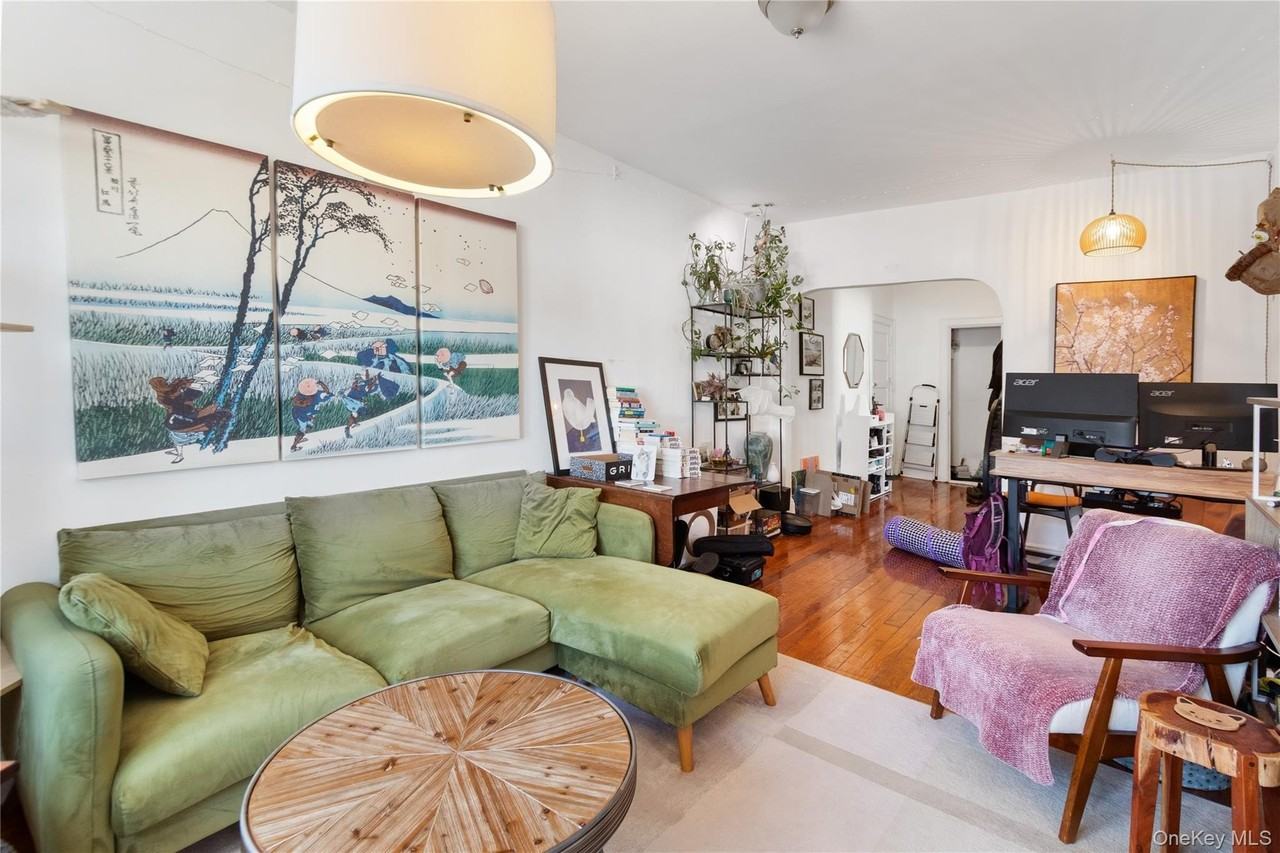 146 Harrison Ave - Photo 4 of 13