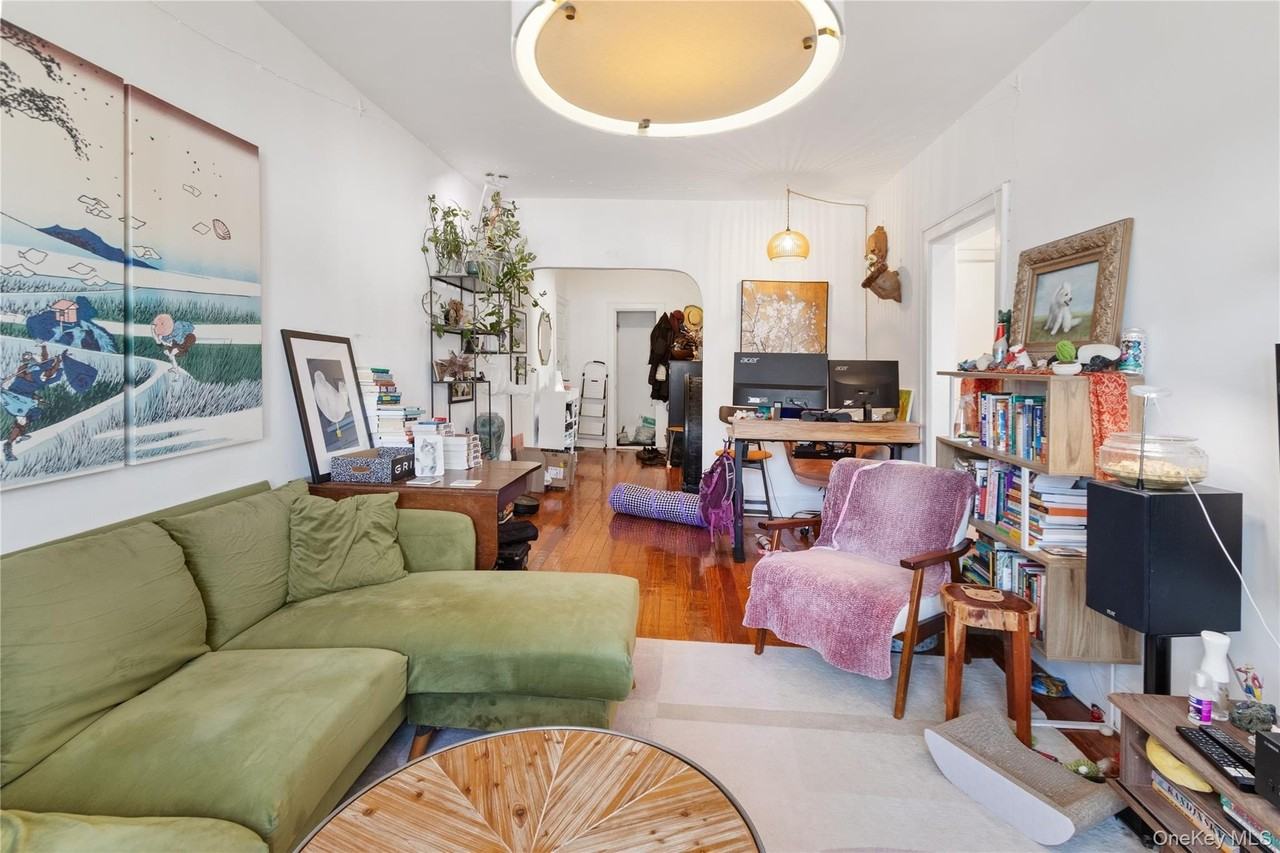 146 Harrison Ave - Photo 5 of 13