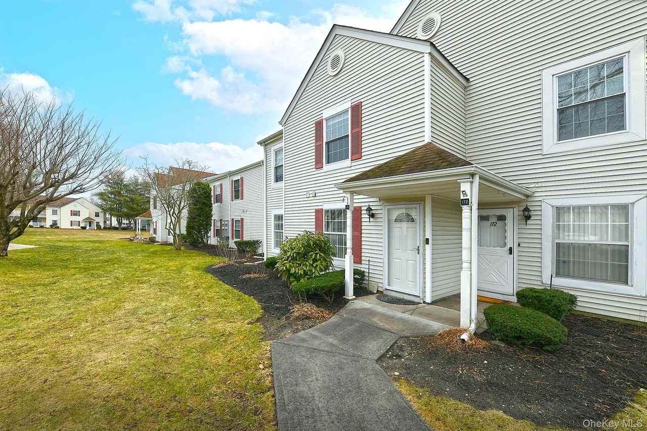 171 Fairview Cir - Photo 4 of 26