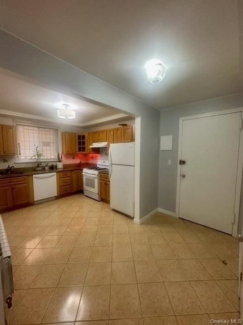 2026 Menahan St - Photo 3 of 9