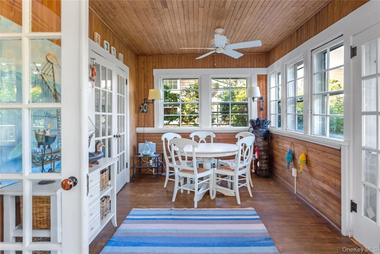 696 Ocean Breeze - Photo 4 of 28