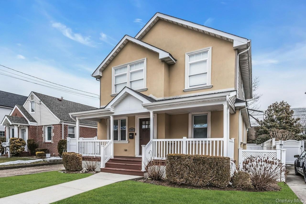 180 Kensington Rd - Photo 3 of 29