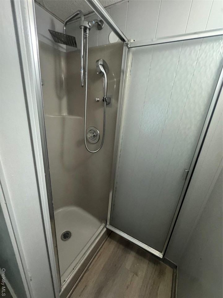 119 Sequoia Dr - Photo 4 of 8