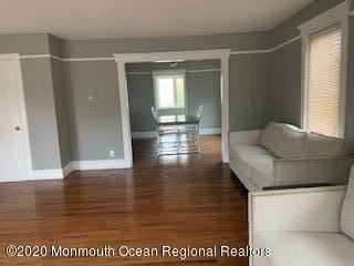 217 Albert Pl - Photo 5 of 30