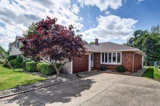 5 Hilltop Ave - Photo 1 of 1