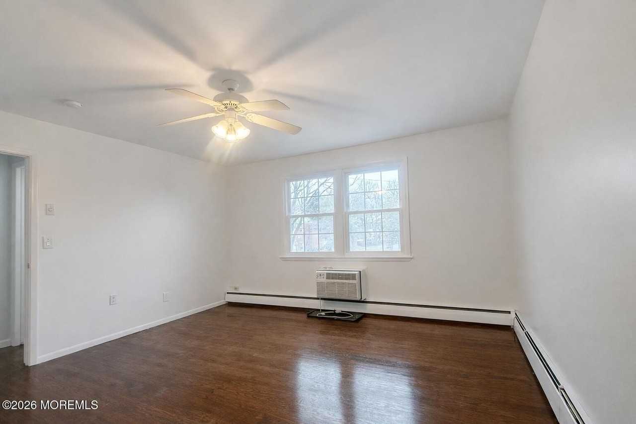 364 Westwood Ave #39 - Photo 6 of 41