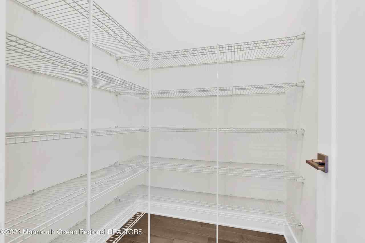 5 Blaisdell Ct Unit 9 - Photo 6 of 33