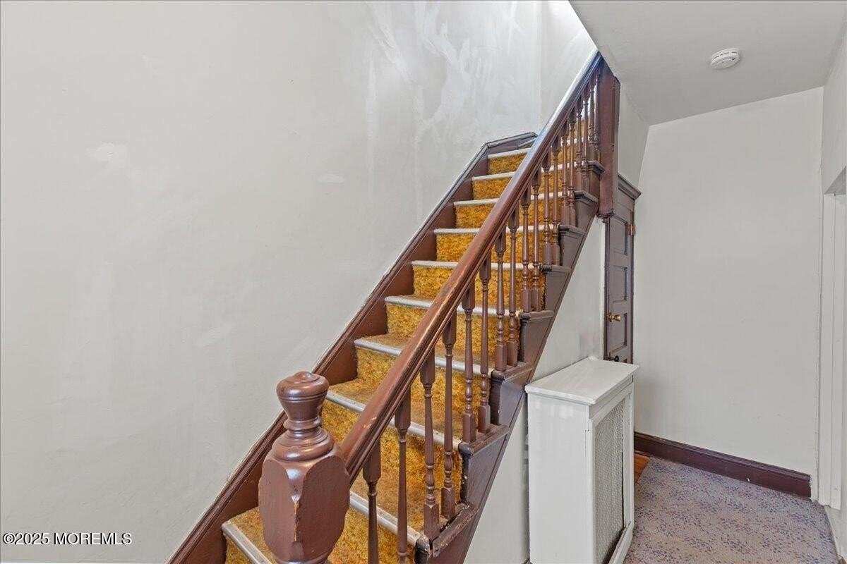 104 Welton St Unit 1 - Photo 5 of 17