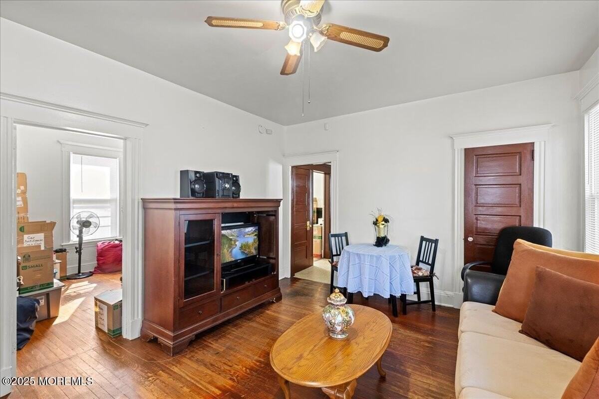 104 Welton St Unit 1 - Photo 7 of 17