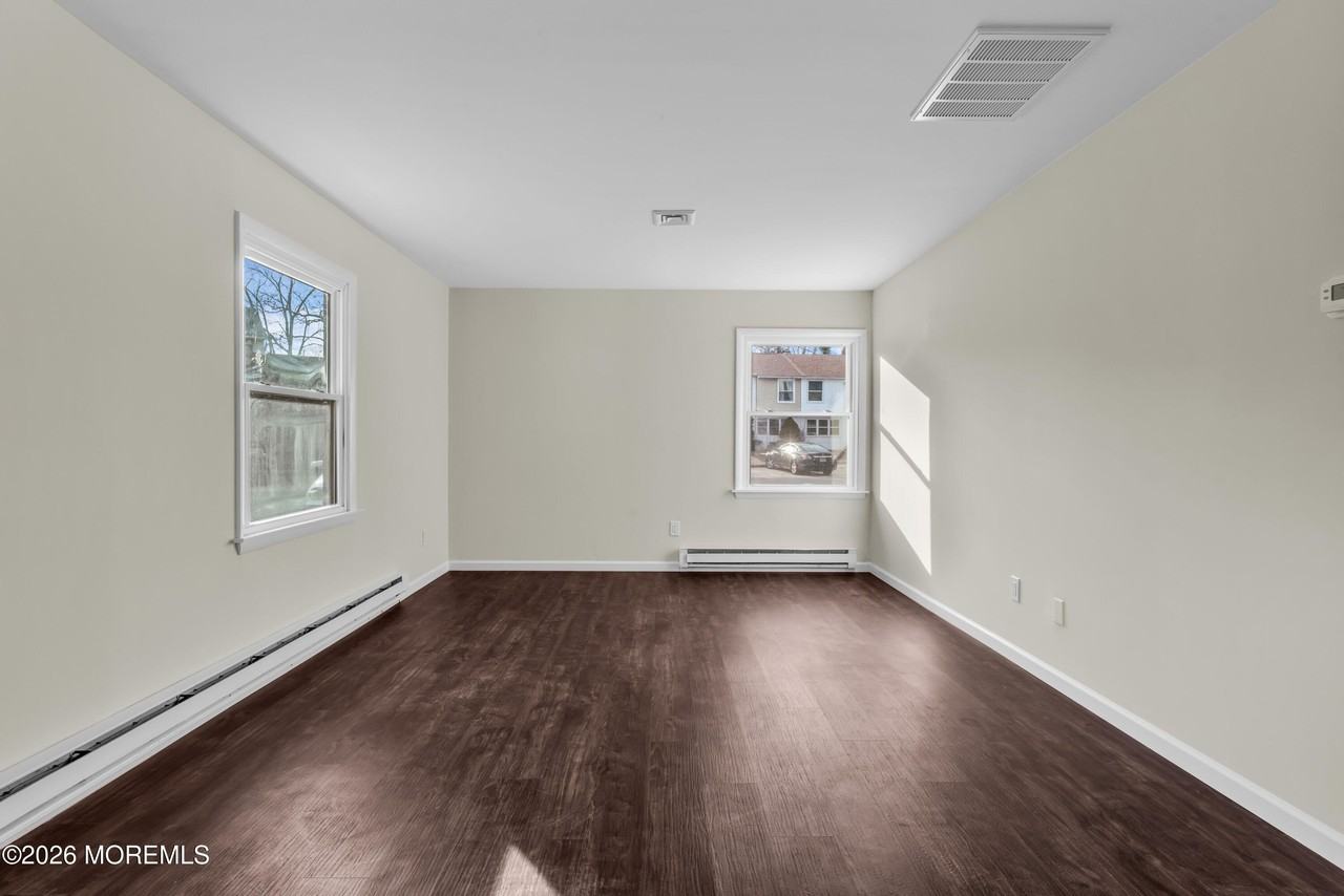 110 Lexington Blvd - Photo 5 of 14