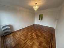 E 196th St #5C - Photo 1 of 1