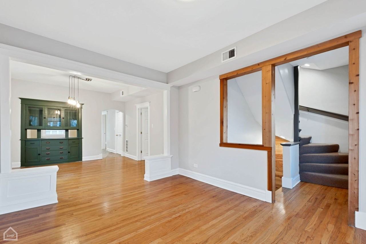 4242 N Kimball Ave Apt 2 - Photo 2 of 21