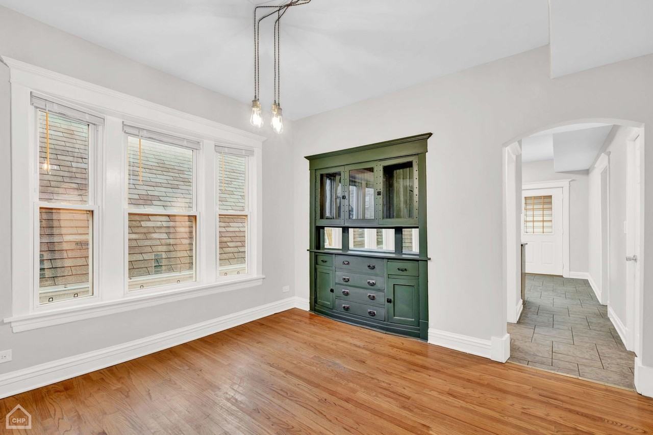 4242 N Kimball Ave Apt 2 - Photo 6 of 21