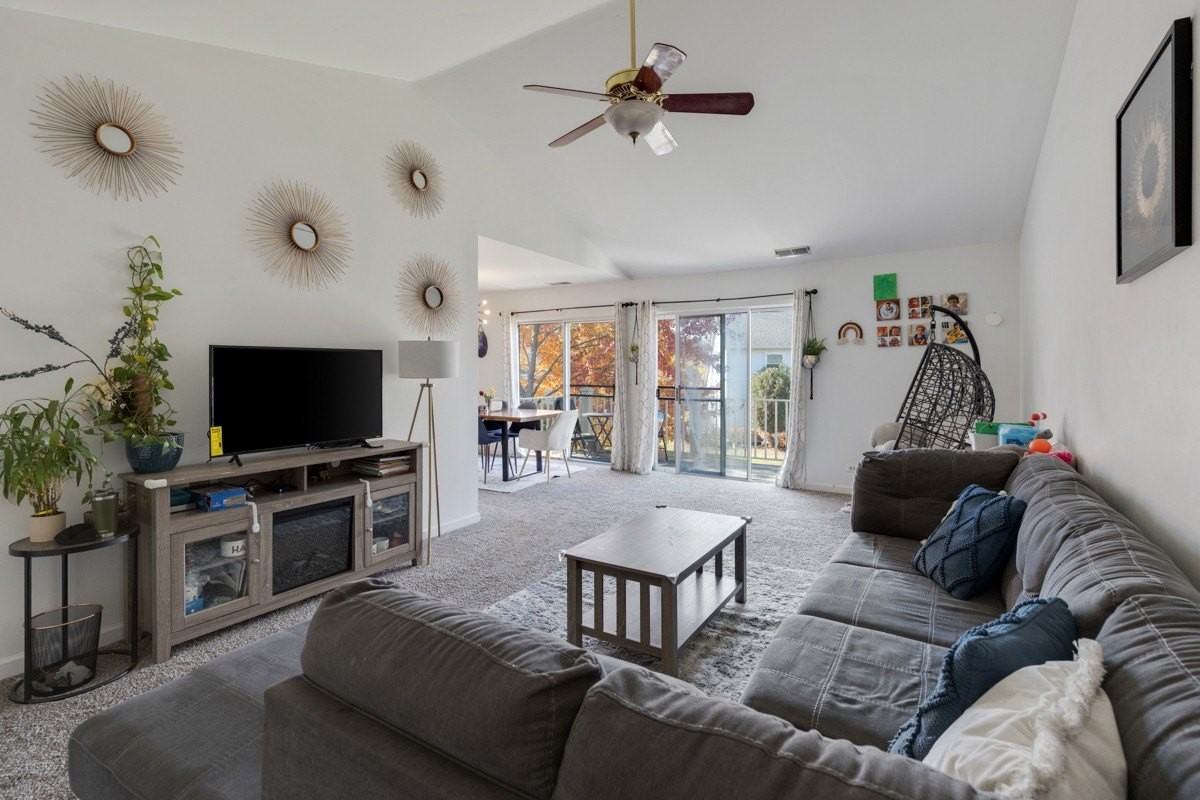 204 Dublin Ln Unit W2 - Photo 5 of 30