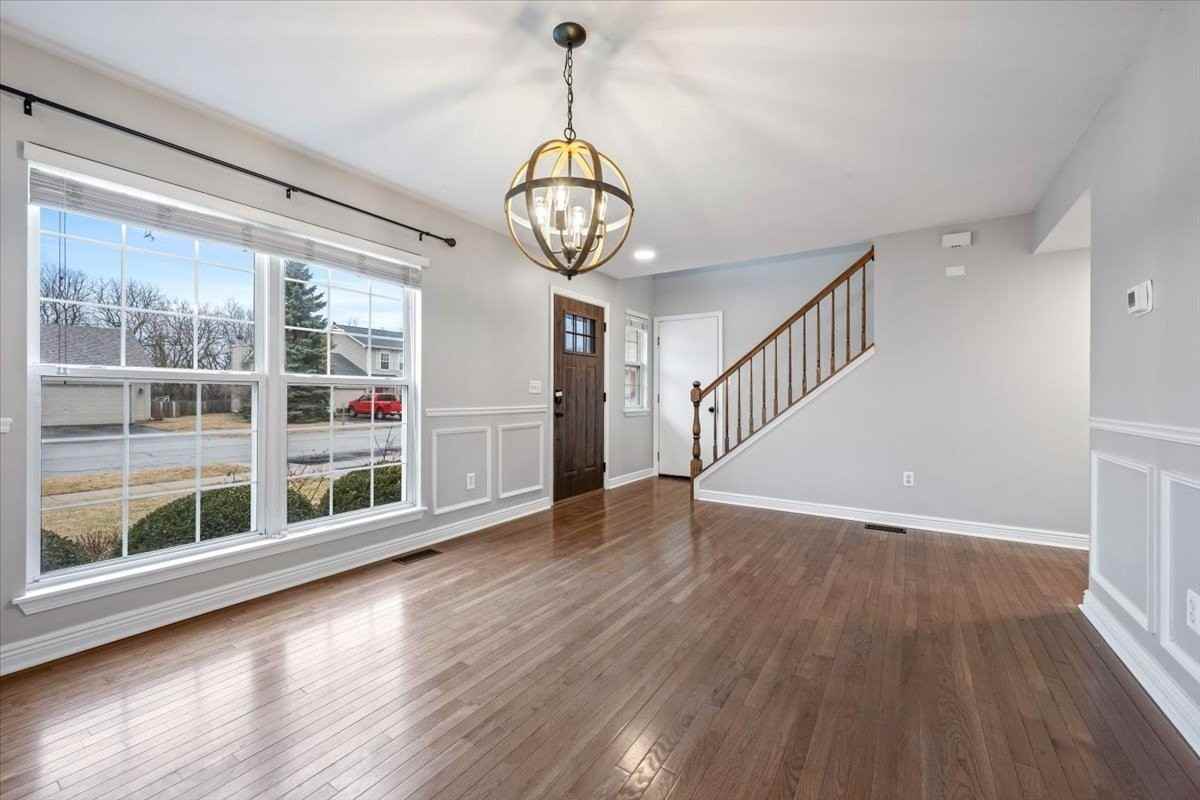 1720 William Dr - Photo 6 of 42