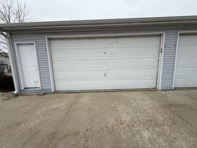 3170 W Monroe St Apt 101 - Photo 1 of 1