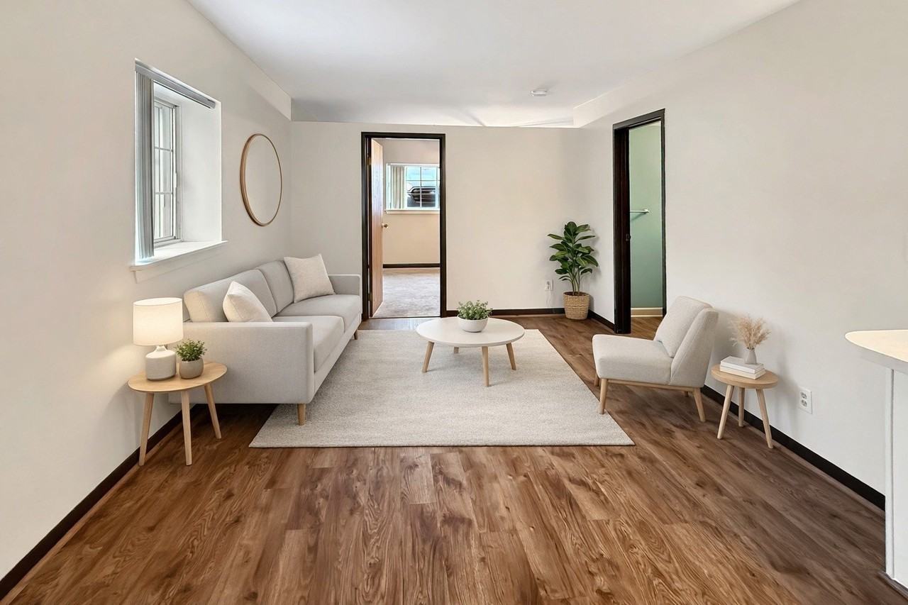 3170 W Monroe St Apt 101 - Photo 6 of 10