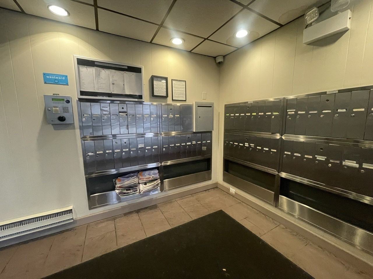 2333 N Neva Ave Apt 306 - Photo 4 of 21