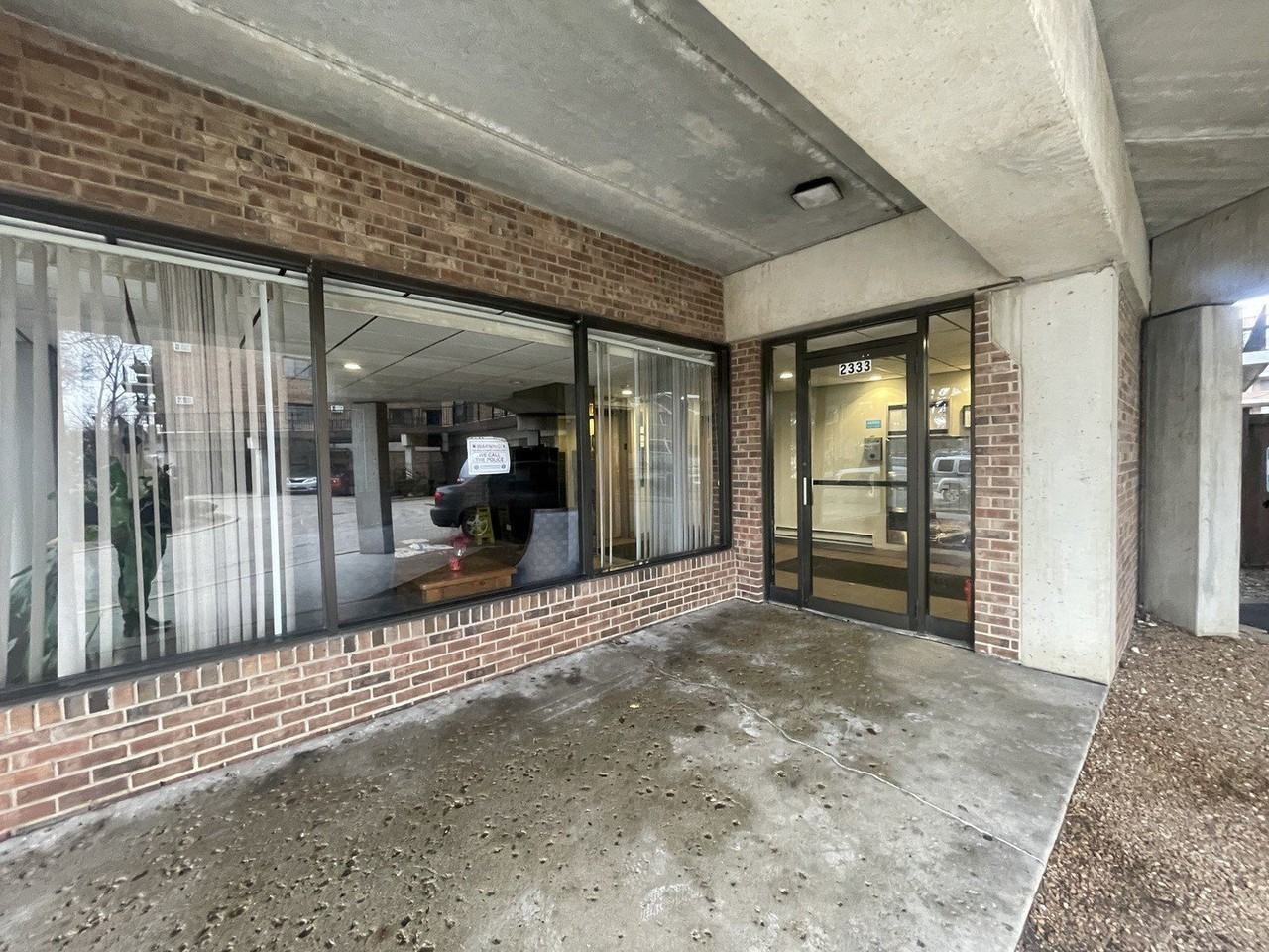 2333 N Neva Ave Apt 306 - Photo 5 of 21