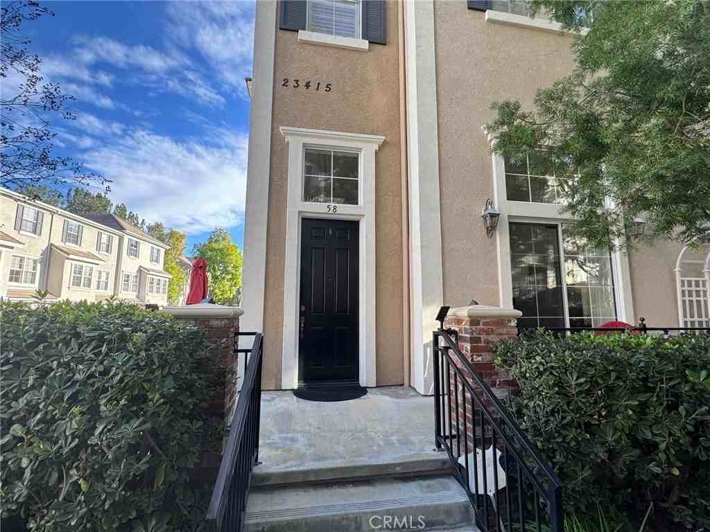 23415 Shorebreak Ln #58 - Photo 4 of 48