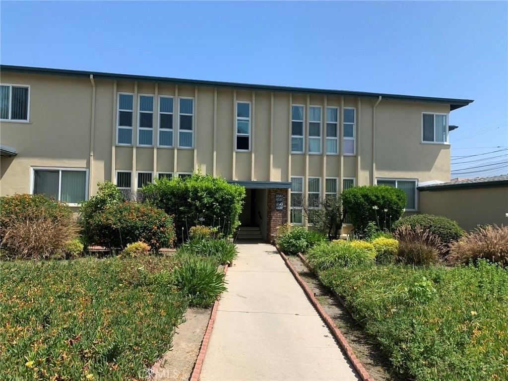 1037 Portola Dr - Photo 2 of 14