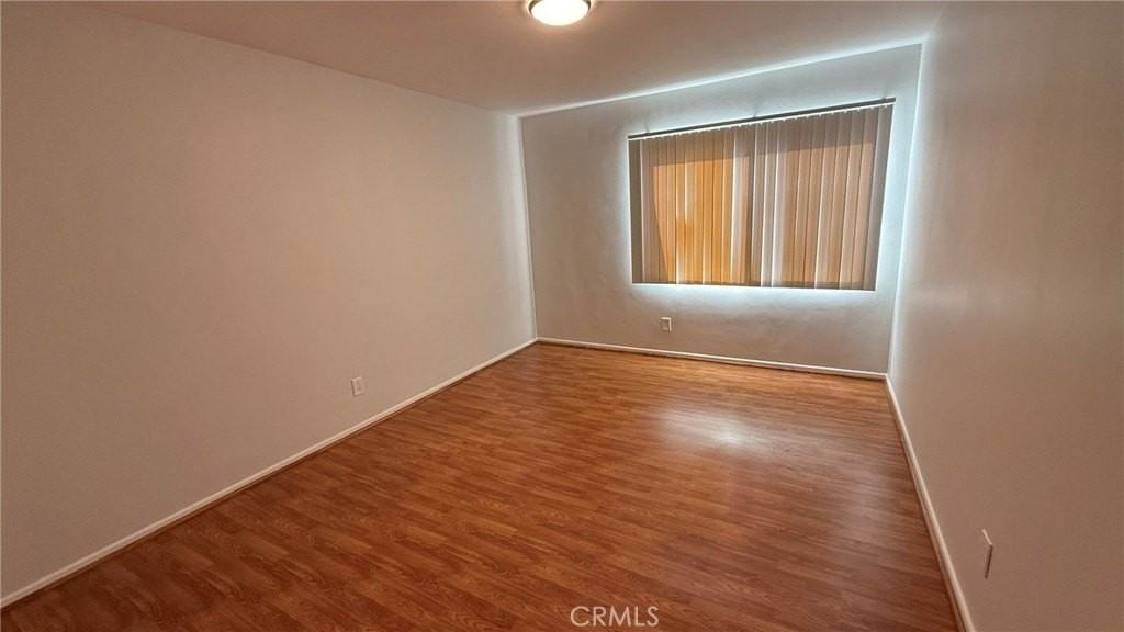 1037 Portola Dr - Photo 5 of 14