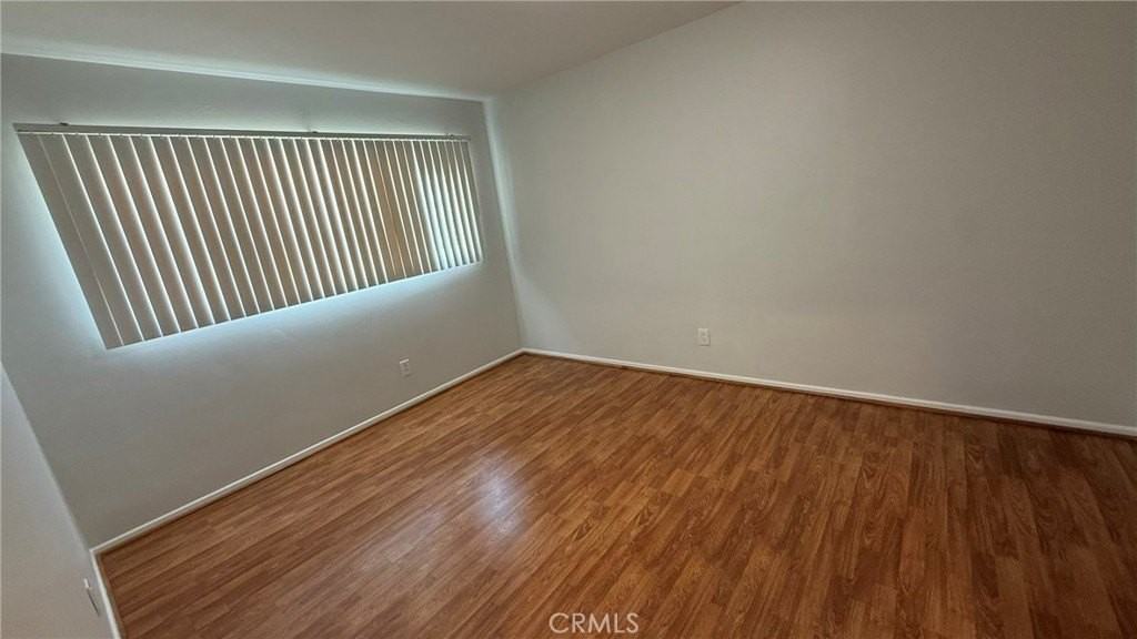 1037 Portola Dr - Photo 7 of 14