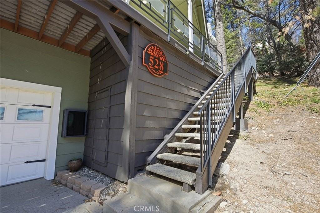 528 Brentwood Dr - Photo 7 of 50