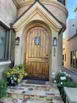 504 Avocado Ave - Photo 1 of 1